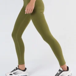 Active Leggings Aus Bio-Baumwolle & Elastan - Olive 12 Active Leggings Aus Bio-Baumwolle & Elastan - Olive -Grundstoff Verkäufe 1300 13 oekofaire Biobaumwoll Leggings breiter elastischer Hueftbund vegan fair trade 1280x1280