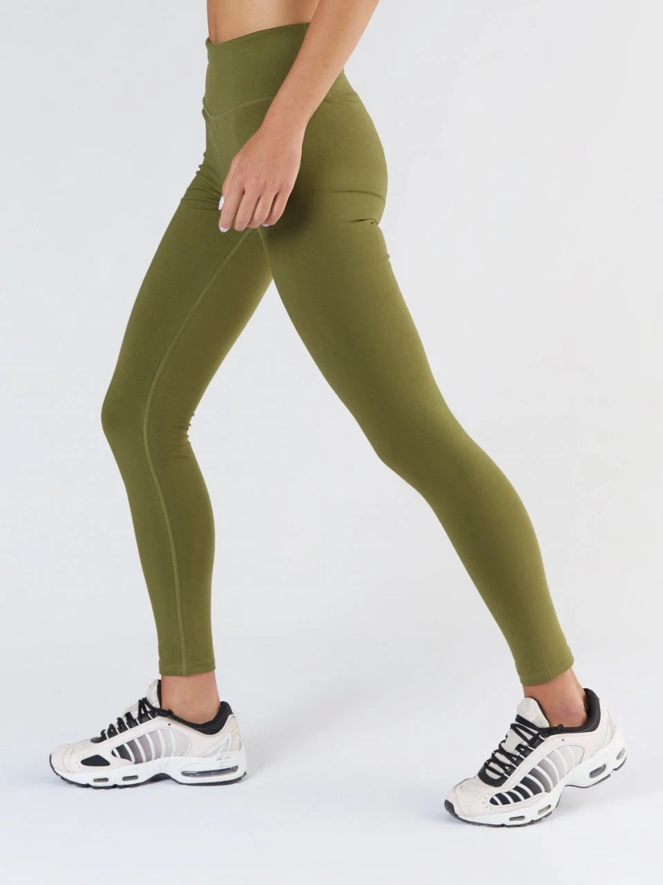 Active Leggings Aus Bio-Baumwolle & Elastan - Olive 7 Active Leggings Aus Bio-Baumwolle & Elastan - Olive – Bild 5