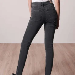 Light Jeans Aus Bio-Baumwolle - Grau -Grundstoff Verkäufe 889fn Rueckansicht 5 Pocket Jeans Damen mid waist slim fit nachhaltiger Bio Baumwolle vegan fair trade 1280x1280