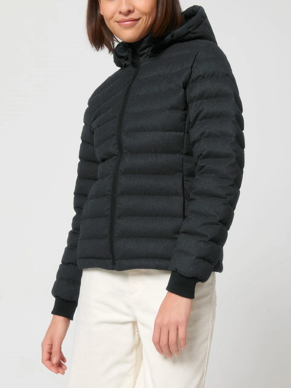 Steppjacke Aus Recyceltem Polyester - Dark Heather Grey 6 Steppjacke Aus Recyceltem Polyester - Dark Heather Grey – Bild 4