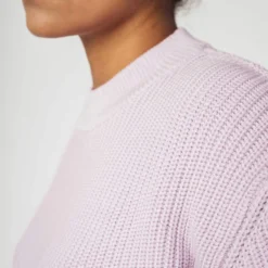 Mela Fairtrade Rippstrick-Pullover Manika Aus Bio-Baumwolle - Lilac -Grundstoff Verkäufe Detail Stehkragen lilac 152 305 lila 1280x1280