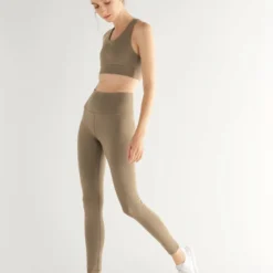 Active Leggings Aus Bio-Baumwolle & Elastan - Mink 10 Active Leggings Aus Bio-Baumwolle & Elastan - Mink -Grundstoff Verkäufe GTN 1300 21 2 Leggings mit hoher Grammatur besonders strapazierfaehig nachhaltige Sportmode von True North 1280x1280