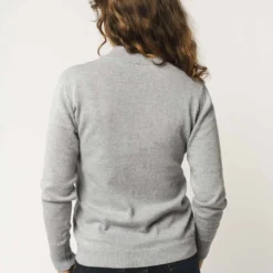 Fairtrade Feinstrick-Pullover Sada Aus Bio-Baumwolle - Grau-melange -Grundstoff Verkäufe MELAWEAR SADA GRAU MELANGE Damen Feinstrick Pullover Rueckansicht schmale Form Rippstrick leicht Biobaumwolle oeko 1280x1280