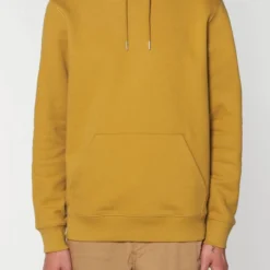 Unisex Hoodie Aus Bio-Baumwolle - Ochre -Grundstoff Verkäufe STSU822 048 ochre Bio Hoodie Bauchtasche Herren Model recycelter Stoff biologisch 1280x1280