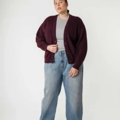 Mela Fairtrade Cardigan Neesha Aus Bio-Baumwolle - Rosine -Grundstoff Verkäufe Stylischer Cardigan Rippstrick vegan neesha rai 1280x1280