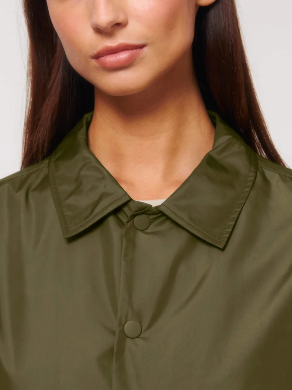 Unisex Coach Jacket Aus Recyceltem Polyester - British Khaki 13 Unisex Coach Jacket Aus Recyceltem Polyester - British Khaki – Bild 11