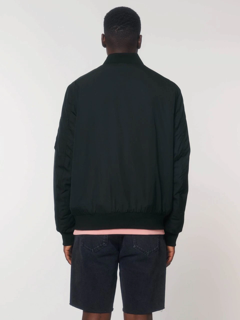 Unisex Bomber Jacke Aus Recyceltem Polyester - Black 7 Unisex Bomber Jacke Aus Recyceltem Polyester - Black – Bild 5