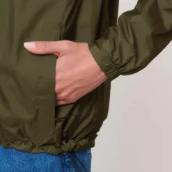 Unisex Windbreaker Aus Recyceltem Polyester - British Khaki 23 Unisex Windbreaker Aus Recyceltem Polyester - British Khaki -Grundstoff Verkäufe U846 008 9 Multifunktions Jacke aus rec Polyester mit Seitentasche mit Reissverschluss Saum mit Gummibund verstellbar 1280x1280