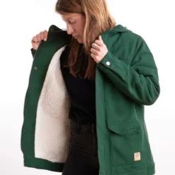 Guerilla Short Jacket - Green -Grundstoff Verkäufe gefuetterte oeko jacke faire herstellung 2378f 1280x1280