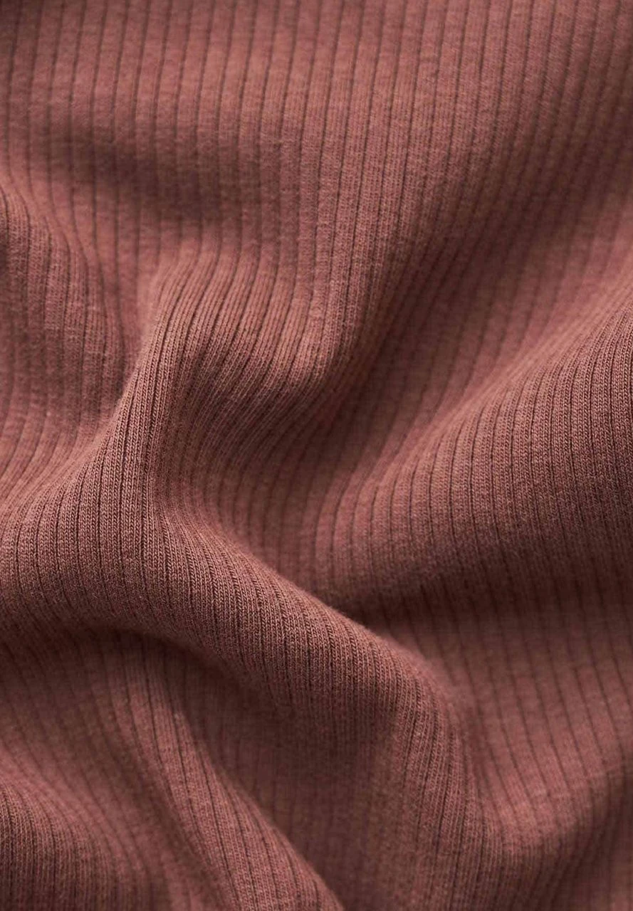 Longsleeve Mit Rollkragen Aus Bio-Baumwolle - Dark Brown 9 Longsleeve Mit Rollkragen Aus Bio-Baumwolle - Dark Brown – Bild 7