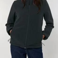 Damen Softshell-Jacke - Black -Grundstoff Verkäufe nachhaltige damenjacke softshell recycelt STJW166 002 1280x1280