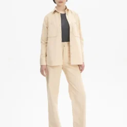 Mela Fairtrade Cord Overshirt Jiya Aus Bio-Baumwolle - Mandel -Grundstoff Verkäufe oekofair Overshirt mandel MELA jiya alm 1280x1280