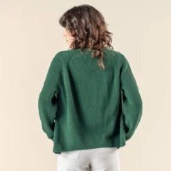 Strickjacke Aus Bio-Baumwolle - Botanical Green -Grundstoff Verkäufe rueckansicht raglan strickjacke living crafts 63906 1079 1280x1280